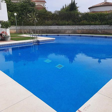 Apartment In Costa Del Sol With Large Terrace For 9 People Rincón de la Victoria Δωμάτιο φωτογραφία