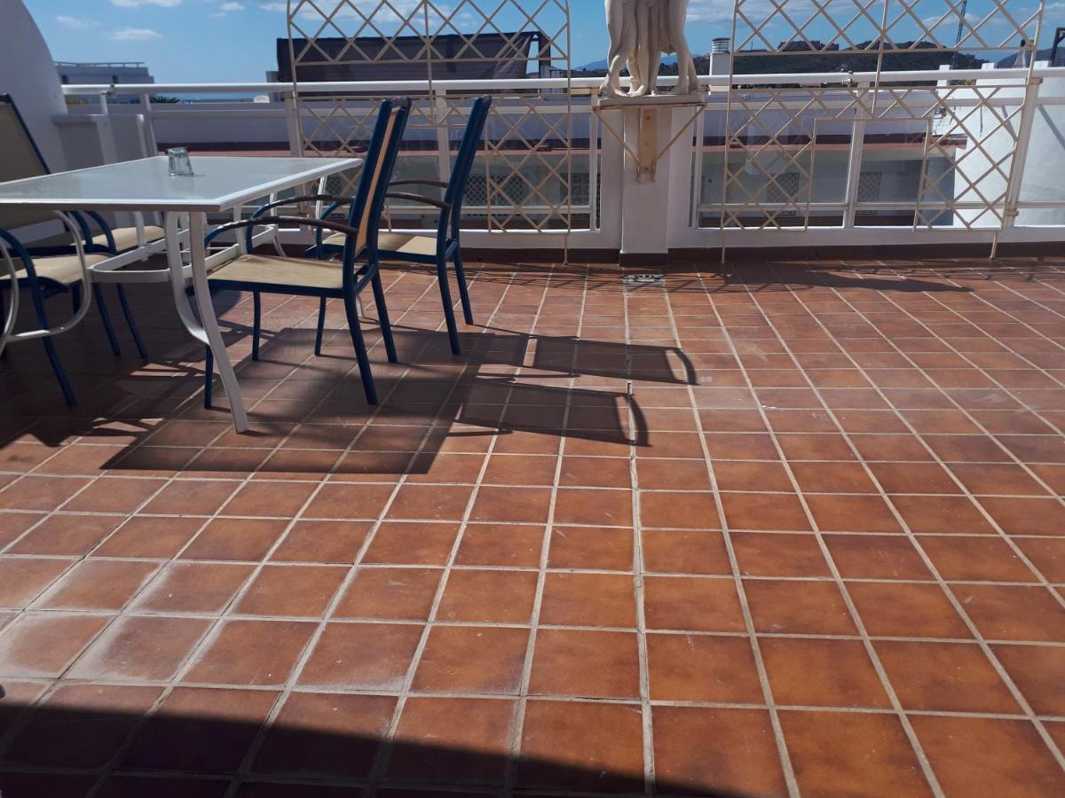 Apartment In Costa Del Sol With Large Terrace For 9 People Rincón de la Victoria Εξωτερικό φωτογραφία