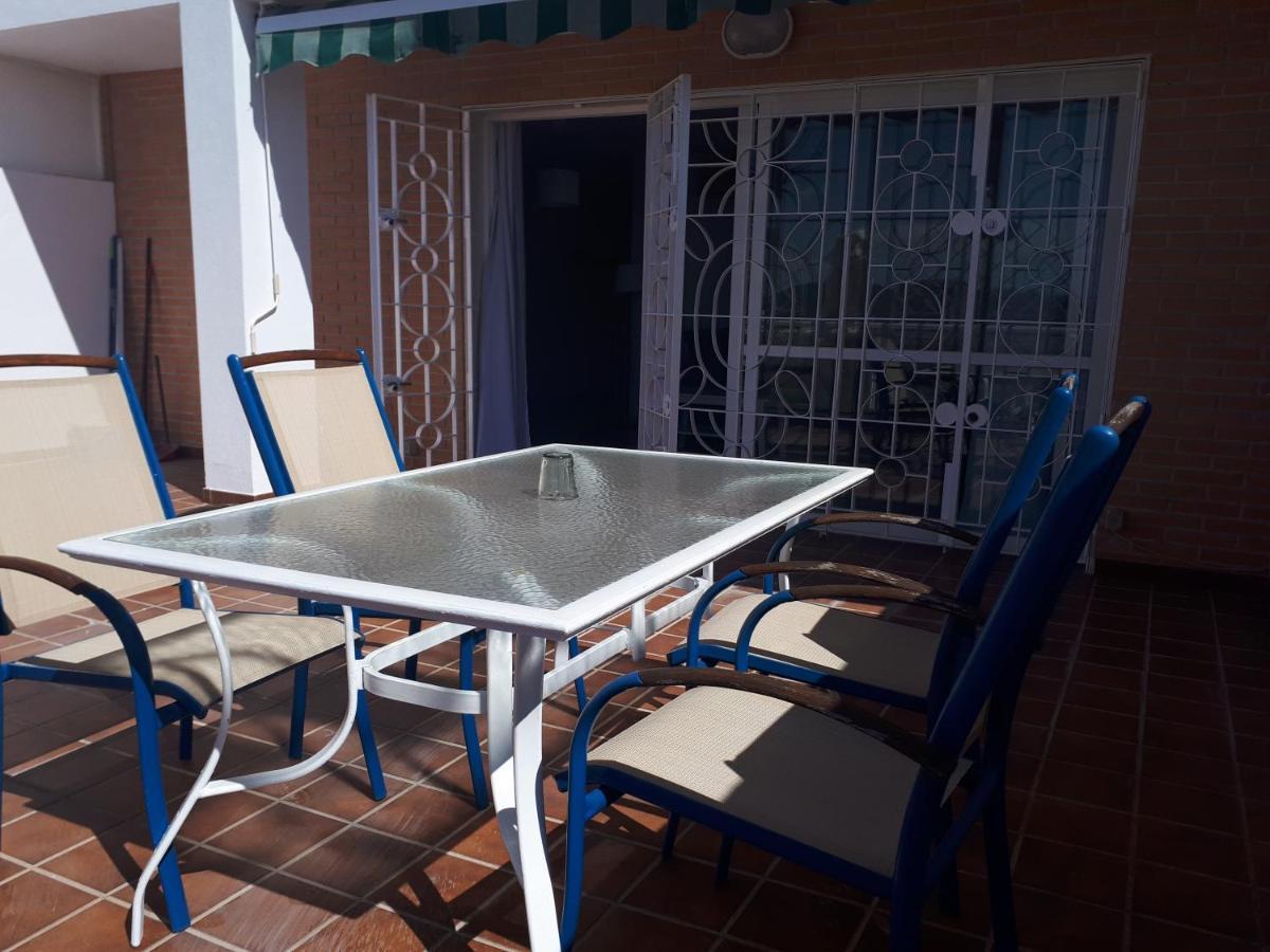 Apartment In Costa Del Sol With Large Terrace For 9 People Rincón de la Victoria Εξωτερικό φωτογραφία