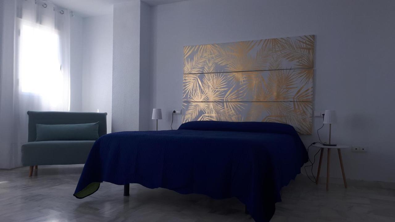 Apartment In Costa Del Sol With Large Terrace For 9 People Rincón de la Victoria Εξωτερικό φωτογραφία